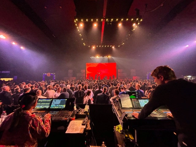 Cisco Party Desk Setup